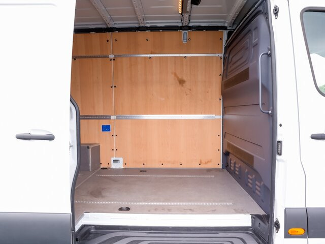 MERCEDES-BENZ Sprinter 317 CDI Kasten,L2H2,MBUX,Kamera - Fourgon utilitaire: photos 2 MERCEDES-BENZ Sprinter 317 CDI Kasten,L2H2,MBUX,Kamera - Fourgon utilitaire: photos 2