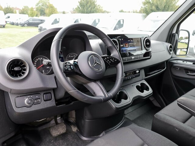 MERCEDES-BENZ Sprinter 317 Maxi,9GTronic,MBUX,Kamera... - Fourgon utilitaire: photos 5 MERCEDES-BENZ Sprinter 317 Maxi,9GTronic,MBUX,Kamera... - Fourgon utilitaire: photos 5