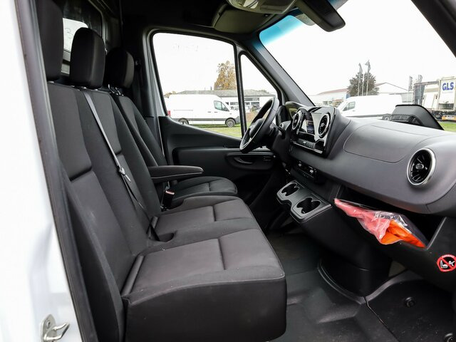 MERCEDES-BENZ Sprinter 317 Maxi,9GTronic,MBUX,Kamera... - Fourgon utilitaire: photos 3 MERCEDES-BENZ Sprinter 317 Maxi,9GTronic,MBUX,Kamera... - Fourgon utilitaire: photos 3