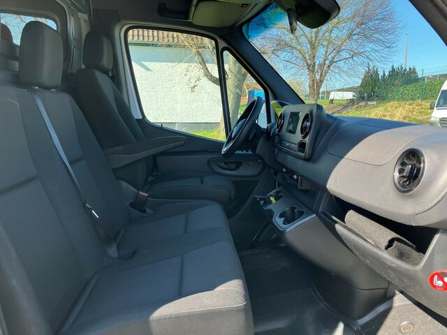 MERCEDES-BENZ Sprinter 317 Maxi,9GTronic,MBUX,Kamera,Navi - Fourgon utilitaire: photos 3 MERCEDES-BENZ Sprinter 317 Maxi,9GTronic,MBUX,Kamera,Navi - Fourgon utilitaire: photos 3
