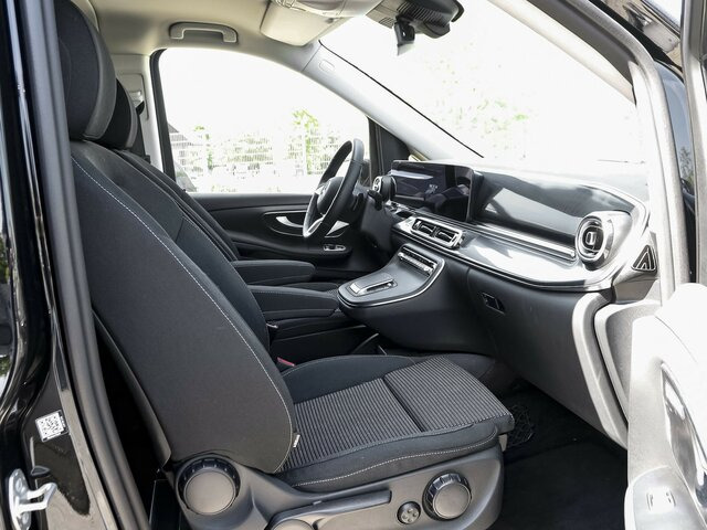 MERCEDES-BENZ V 220 d STYLE kompakt,6Sitzer,Distronic,AHK - Minibus, Transport de personnes: photos 4 MERCEDES-BENZ V 220 d STYLE kompakt,6Sitzer,Distronic,AHK - Minibus, Transport de personnes: photos 4