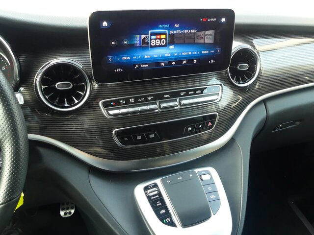 MERCEDES-BENZ V 300 Edition Extralang,2xSchiebetür el,8Sitzer... - Minibus, Transport de personnes: photos 5 MERCEDES-BENZ V 300 Edition Extralang,2xSchiebetür el,8Sitzer... - Minibus, Transport de personnes: photos 5