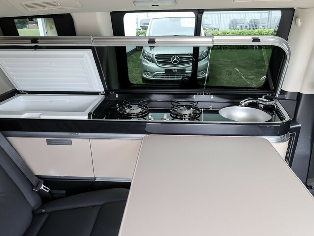 Fourgon aménagé MERCEDES-BENZ V 300 Marco Polo,Allrad,EasyUp,Leder,AHK 2,5To: photos 7