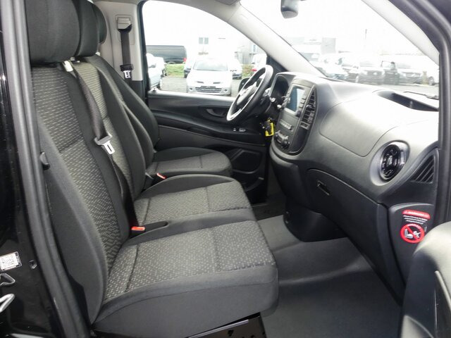 MERCEDES-BENZ Vito 116CDI lang,TourerPro,2Klima,9Sitze,Kamera - Minibus, Transport de personnes: photos 2 MERCEDES-BENZ Vito 116CDI lang,TourerPro,2Klima,9Sitze,Kamera - Minibus, Transport de personnes: photos 2