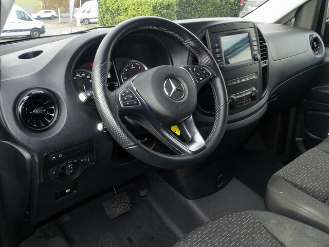 MERCEDES-BENZ Vito 116CDI lang,TourerPro,2Klima,9Sitze,Kamera - Minibus, Transport de personnes: photos 4 MERCEDES-BENZ Vito 116CDI lang,TourerPro,2Klima,9Sitze,Kamera - Minibus, Transport de personnes: photos 4