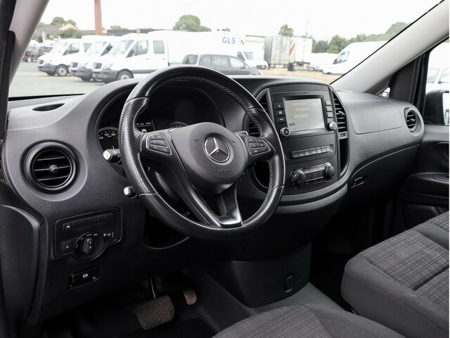 MERCEDES-BENZ Vito 116TourerPro Kombi,Extralang,2xKlima,9Sitze... - Transport de personnes: photos 5 MERCEDES-BENZ Vito 116TourerPro Kombi,Extralang,2xKlima,9Sitze... - Transport de personnes: photos 5