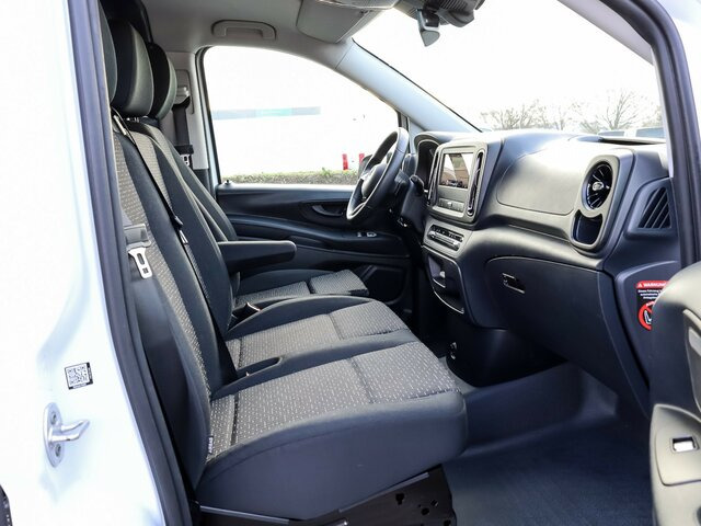 MERCEDES-BENZ Vito116CDI KA lang,Automatik,Klima,Tempomat... - Fourgonnette: photos 3 MERCEDES-BENZ Vito116CDI KA lang,Automatik,Klima,Tempomat... - Fourgonnette: photos 3