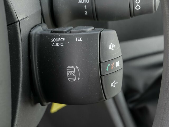RENAULT Master Pritsche L4,3,5To,4200mm Ladefläche - Utilitaire plateau: photos 4 RENAULT Master Pritsche L4,3,5To,4200mm Ladefläche - Utilitaire plateau: photos 4