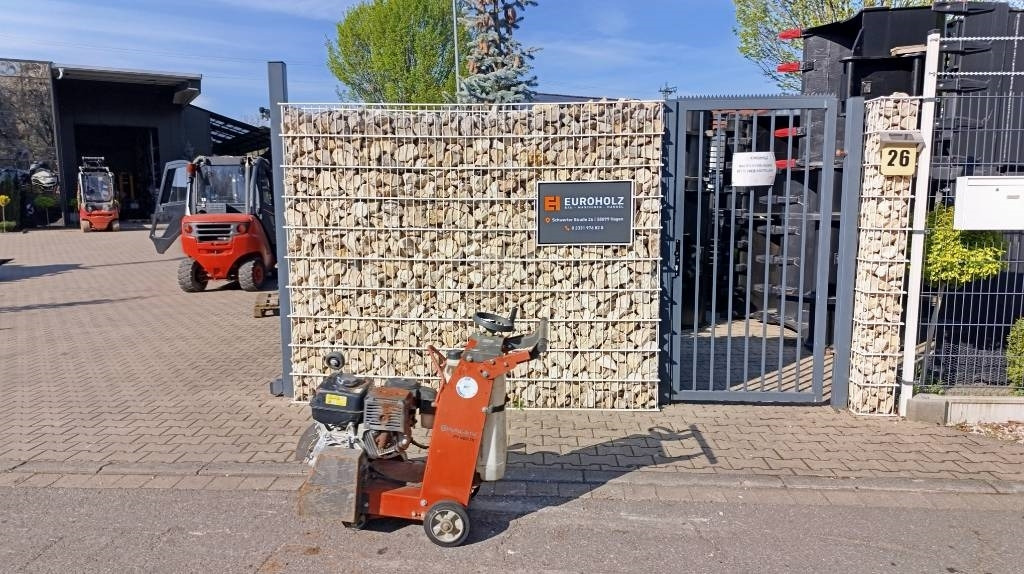 Husqvarna FS 400 LV Fugenschneider Bj 2017 mit Motorproblem - Fraiseuse à froid: photos 5 Husqvarna FS 400 LV Fugenschneider Bj 2017 mit Motorproblem - Fraiseuse à froid: photos 5