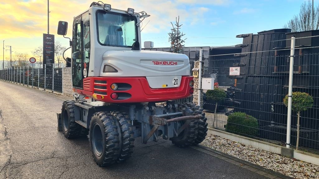 Pelle sur pneus Takeuchi TB 295 W, Powertilt, Schnellwechsler MS08, Klima: photos 28 Pelle sur pneus Takeuchi TB 295 W, Powertilt, Schnellwechsler MS08, Klima: photos 28