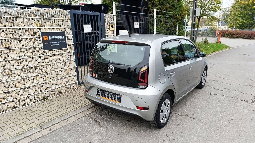 Volkswagen Up 1.0, nur 62tkm, 1. Hand, scheckheftgepflegt  - Voiture: photos 3 Volkswagen Up 1.0, nur 62tkm, 1. Hand, scheckheftgepflegt  - Voiture: photos 3