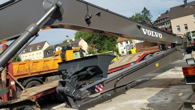 Volvo Ec 250 DNL mit Neu Long REach Arm 16 m - Pelle sur chenille: photos 4 Volvo Ec 250 DNL mit Neu Long REach Arm 16 m - Pelle sur chenille: photos 4