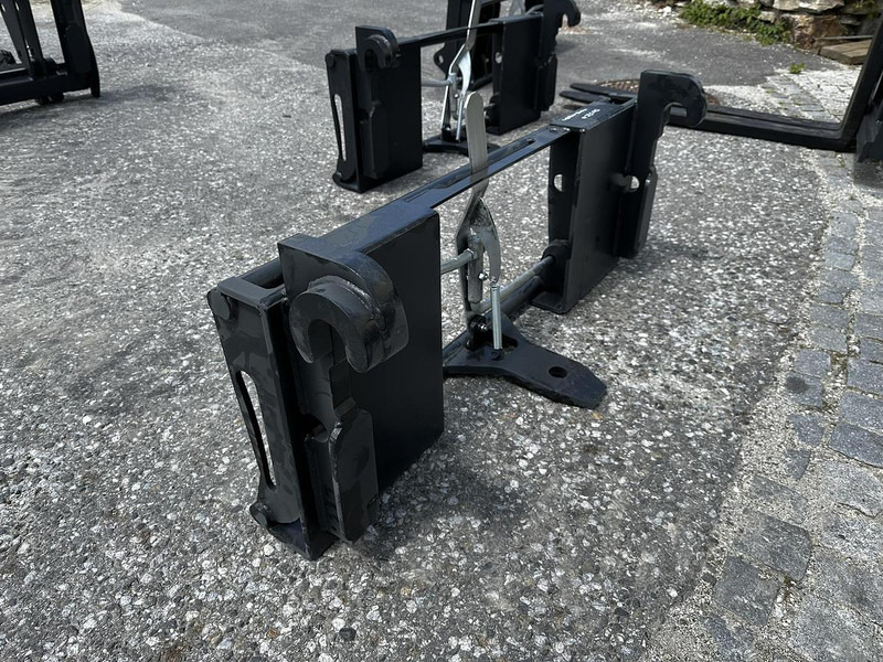 Big Adapter Merlo passend zu Euro Aufnahme - Accessoire: photos 2 Big Adapter Merlo passend zu Euro Aufnahme - Accessoire: photos 2