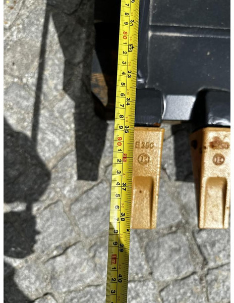 Big Tieflöffel 30cm mit MS03 Symblock Aufnahme - Godet: photos 4 Big Tieflöffel 30cm mit MS03 Symblock Aufnahme - Godet: photos 4