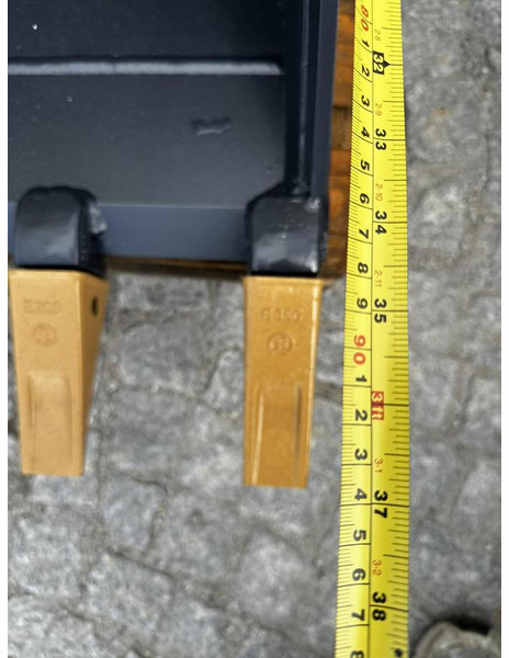 Big Tieflöffel 40cm mit MS03 Symblock Aufnahme - Godet: photos 4 Big Tieflöffel 40cm mit MS03 Symblock Aufnahme - Godet: photos 4