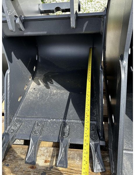 Big Tieflöffel 50cm mit MS03 Symblock Aufnahme - Godet: photos 3 Big Tieflöffel 50cm mit MS03 Symblock Aufnahme - Godet: photos 3