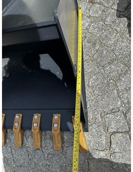 Big Tieflöffel 70cm mit MS03 Symblock Aufnahme - Godet: photos 3 Big Tieflöffel 70cm mit MS03 Symblock Aufnahme - Godet: photos 3