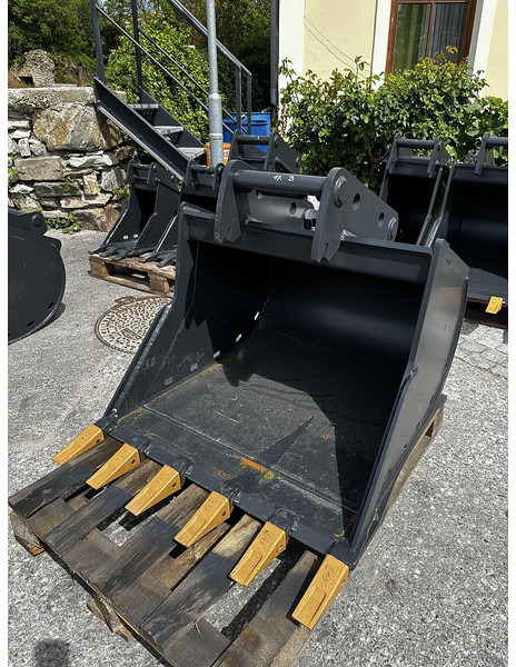 Big Tieflöffel 90cm mit MS08 Symblock Aufnahme - Godet: photos 1 Big Tieflöffel 90cm mit MS08 Symblock Aufnahme - Godet: photos 1