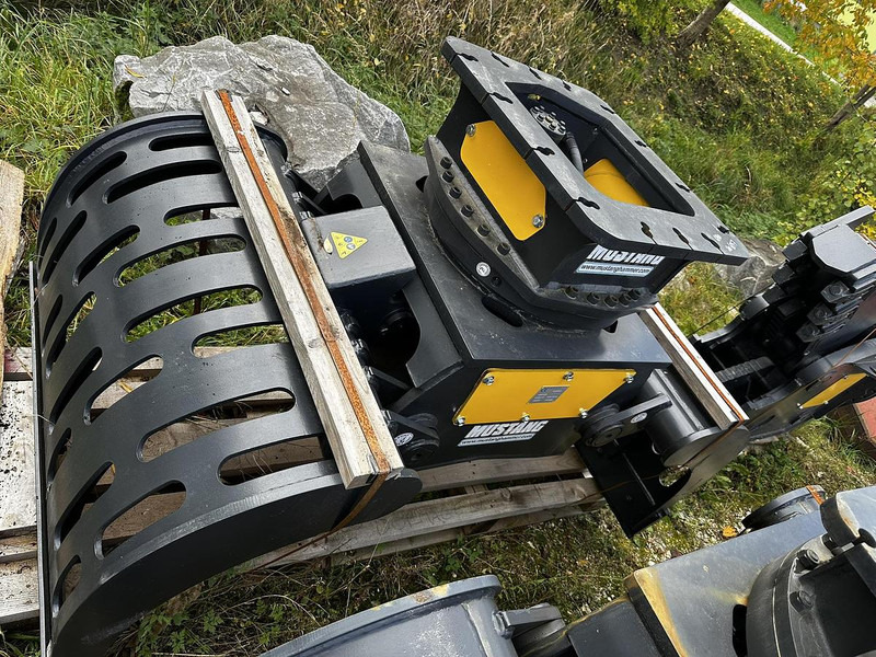 Mustang GRP1500 Abbruch- & Sortiergreifer - Grappin: photos 2 Mustang GRP1500 Abbruch- & Sortiergreifer - Grappin: photos 2