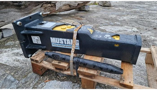 Mustang HM100 Hydraulikhammer - Marteau hydraulique: photos 1 Mustang HM100 Hydraulikhammer - Marteau hydraulique: photos 1