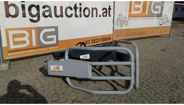 Rundballengreifer 180 cm mit Merlo Aufnahme - Grappin pour Machine agricole: photos 3 Rundballengreifer 180 cm mit Merlo Aufnahme - Grappin pour Machine agricole: photos 3