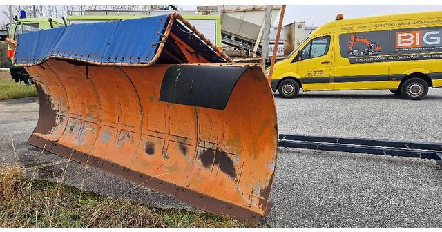 Schilcher SHEA 4104 - Engin de déneigement: photos 1 Schilcher SHEA 4104 - Engin de déneigement: photos 1