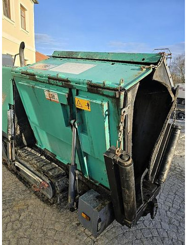 Vögele Super 800 Asphaltfertiger - Travaux routiers: photos 4 Vögele Super 800 Asphaltfertiger - Travaux routiers: photos 4