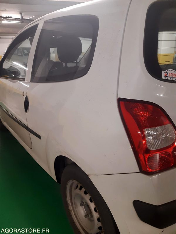 Voiture 2010 - RENAULT TWINGO II: photos 7