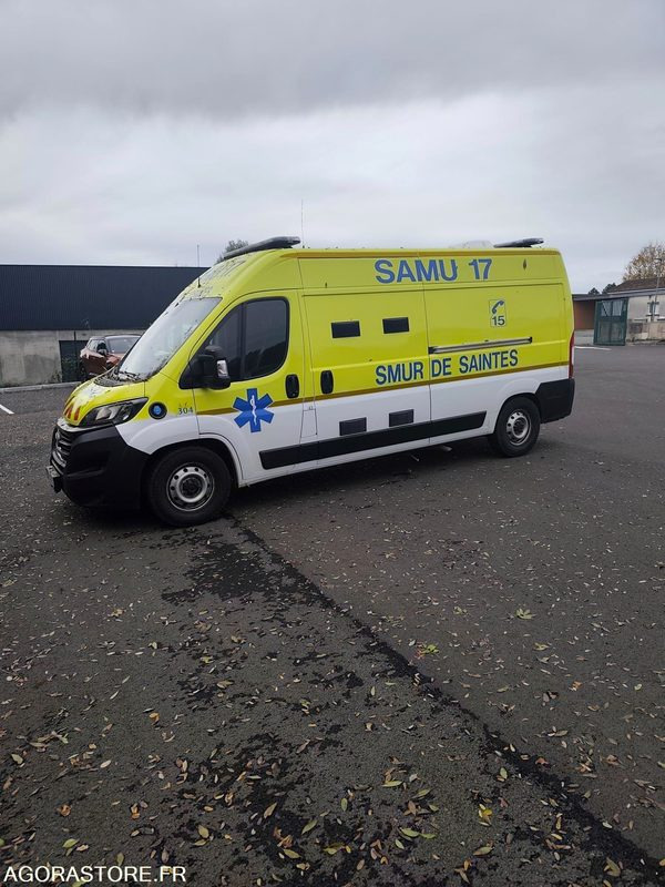 Ambulance réformée - Ambulance: photos 1 Ambulance réformée - Ambulance: photos 1
