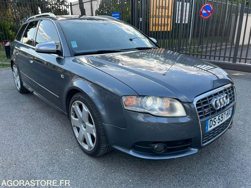 Audi s4 4.2 v8 Quattro tiptronic 146853 2005 - Voiture: photos 3 Audi s4 4.2 v8 Quattro tiptronic 146853 2005 - Voiture: photos 3
