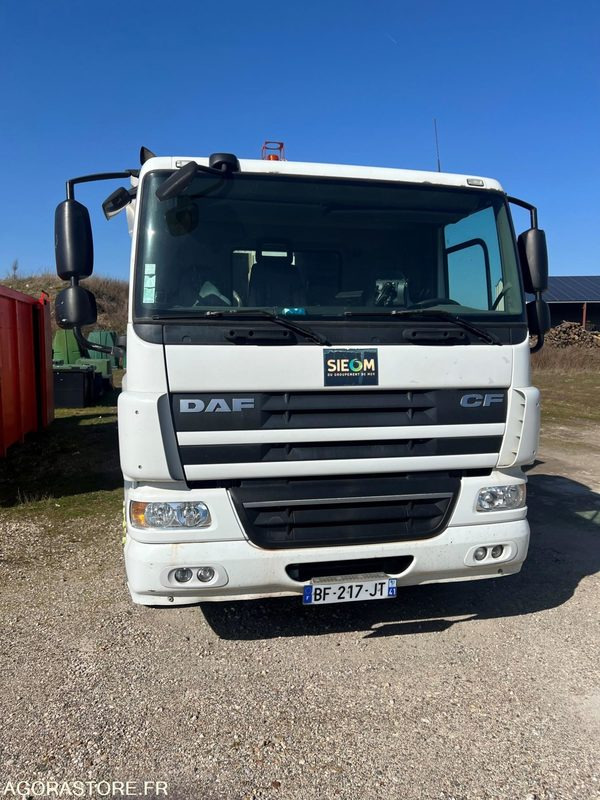 BOM DAF CF75 - 28/12/2010 - 330000kms - Benne à ordures ménagères: photos 5 BOM DAF CF75 - 28/12/2010 - 330000kms - Benne à ordures ménagères: photos 5