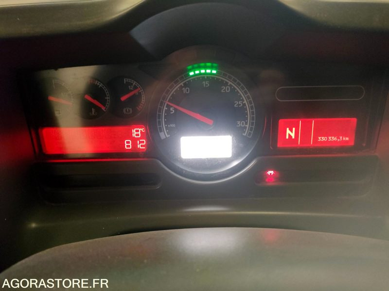 BOM Renault 26 tonnes - Benne à ordures ménagères: photos 5 BOM Renault 26 tonnes - Benne à ordures ménagères: photos 5