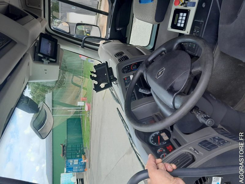 BOM Renault Premium 19T - Benne à ordures ménagères: photos 3 BOM Renault Premium 19T - Benne à ordures ménagères: photos 3