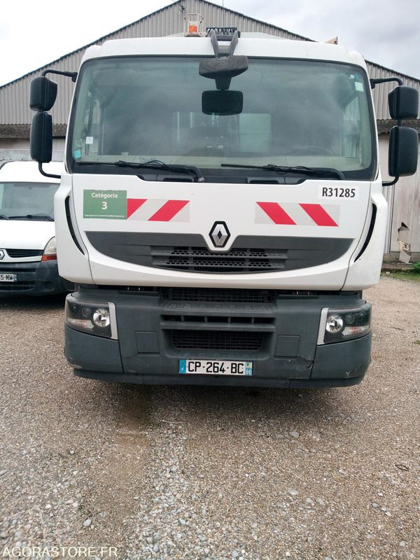 Bom Renault 320DXI - Benne à ordures ménagères: photos 1 Bom Renault 320DXI - Benne à ordures ménagères: photos 1