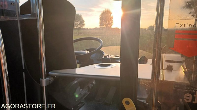 Bus électrique 22 places Breda ZEUS (batteries sans loc) + borne380V / BON ETAT - Bus électrique: photos 3 Bus électrique 22 places Breda ZEUS (batteries sans loc) + borne380V / BON ETAT - Bus électrique: photos 3