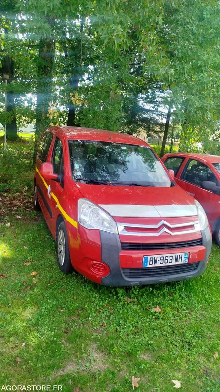 CITROËN BERLINGO - 132745km - 2011 - Fourgonnette: photos 1 CITROËN BERLINGO - 132745km - 2011 - Fourgonnette: photos 1