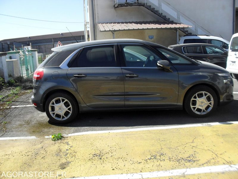 CITROEN C4 PICASSO BVA - Voiture: photos 4 CITROEN C4 PICASSO BVA - Voiture: photos 4