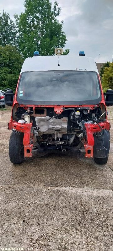 CITROEN JUMPER NON ROULANT - Ambulance: photos 2 CITROEN JUMPER NON ROULANT - Ambulance: photos 2