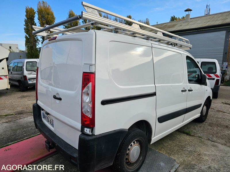 CITROEN JUMPY - 2009 - 48351KM -AH794AJ - Fourgon utilitaire: photos 3 CITROEN JUMPY - 2009 - 48351KM -AH794AJ - Fourgon utilitaire: photos 3