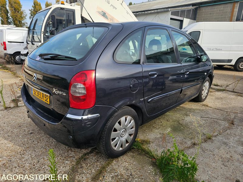 CITROEN XSARA PICASSO - 2005 - 185842KM - 523ELR92 - Voiture: photos 3 CITROEN XSARA PICASSO - 2005 - 185842KM - 523ELR92 - Voiture: photos 3