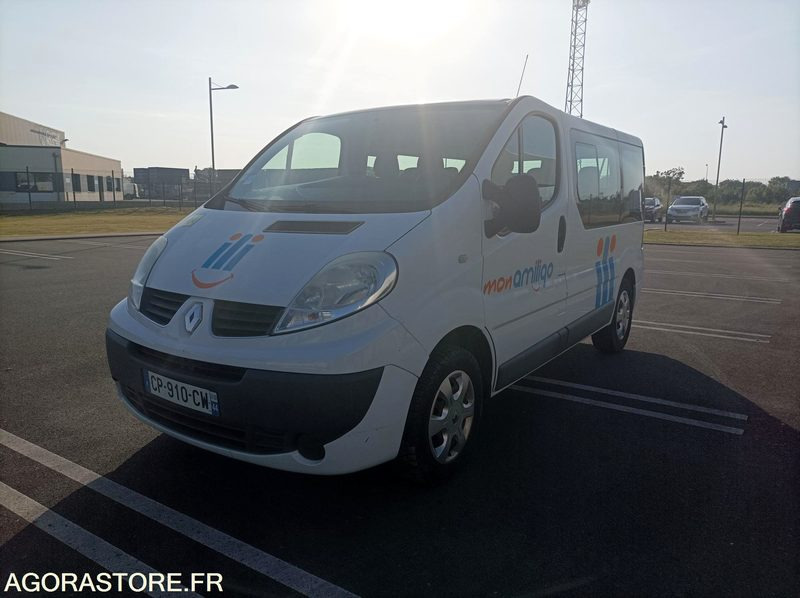 CP-910-CW - Roulant - RENAULT TRAFIC - VP - 9 Places - 308 000 Kms - Minibus, Transport de personnes: photos 1 CP-910-CW - Roulant - RENAULT TRAFIC - VP - 9 Places - 308 000 Kms - Minibus, Transport de personnes: photos 1