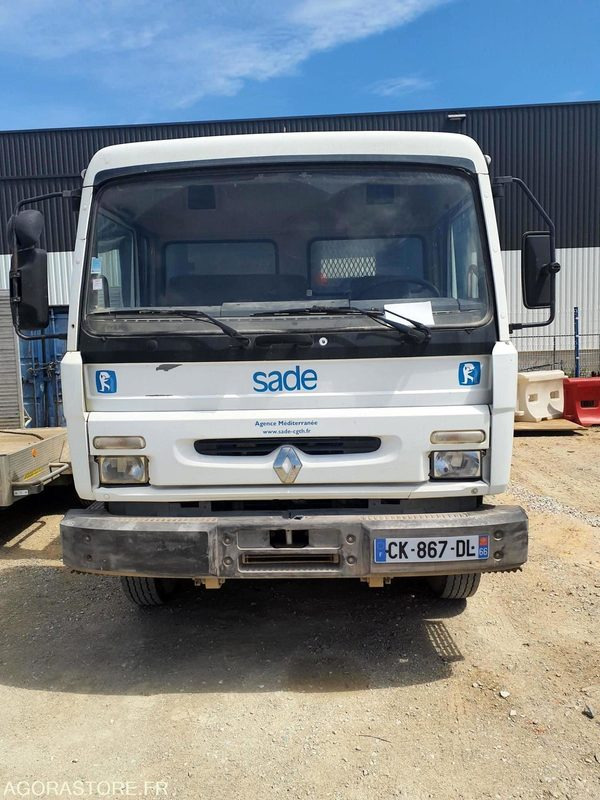 CAMION 4x2 BI- BENNE RENAULT M180 - 1999 / 386 099 KM - Camion: photos 2 CAMION 4x2 BI- BENNE RENAULT M180 - 1999 / 386 099 KM - Camion: photos 2