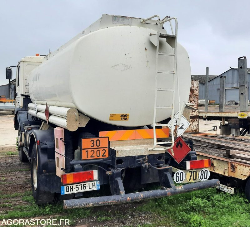 CAMION CITERNE 4x4 - MAN 19.343 - 524 755 KM (P2101604) - Camion: photos 4 CAMION CITERNE 4x4 - MAN 19.343 - 524 755 KM (P2101604) - Camion: photos 4