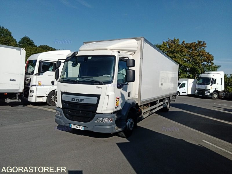 DAF FA 16T LF 250 E6 / 2017 / 378237 kms / EJ714VR - Camion: photos 1 DAF FA 16T LF 250 E6 / 2017 / 378237 kms / EJ714VR - Camion: photos 1