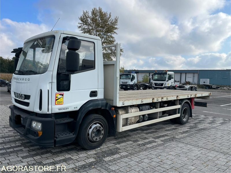Camion IVECO EUROCARGO PLATEAU - 2015 - 295 000KM: photos 13