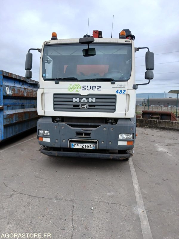 MAN 32T/BRAS/GRUE ET COMPTACTEUR - DP121NA - Camion: photos 2 MAN 32T/BRAS/GRUE ET COMPTACTEUR - DP121NA - Camion: photos 2