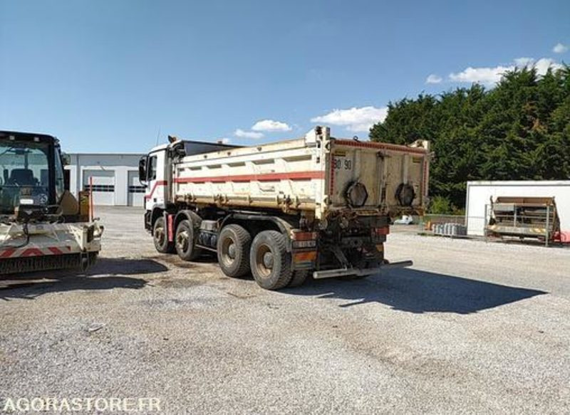 Porteur 8x4 Mercedes Benne 32 tonnes - CE115NQ - 2008 / 517809 KM (ML559) - Camion: photos 4 Porteur 8x4 Mercedes Benne 32 tonnes - CE115NQ - 2008 / 517809 KM (ML559) - Camion: photos 4