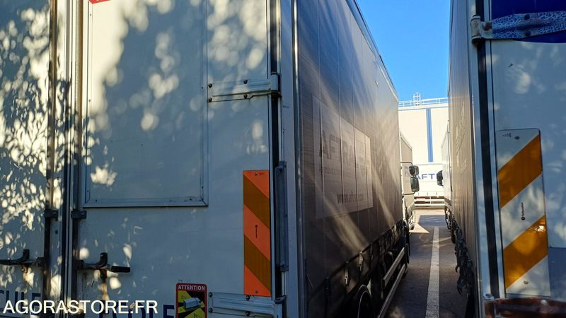 Porteur MIDLUM 290DXI - 2012 - 402501 kms (3866/CL-261-EP) - Camion: photos 4 Porteur MIDLUM 290DXI - 2012 - 402501 kms (3866/CL-261-EP) - Camion: photos 4