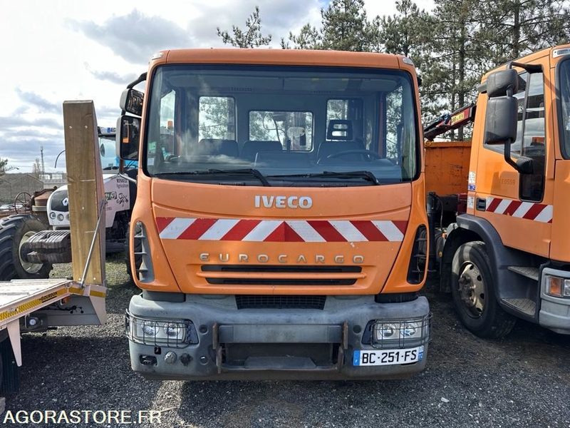 Porteur Tribenne grue Iveco Eurocargo - BC251FS - Camion: photos 1 Porteur Tribenne grue Iveco Eurocargo - BC251FS - Camion: photos 1