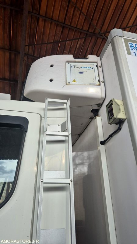 Porteur frigo Volvo FE 260 - Camion: photos 4 Porteur frigo Volvo FE 260 - Camion: photos 4